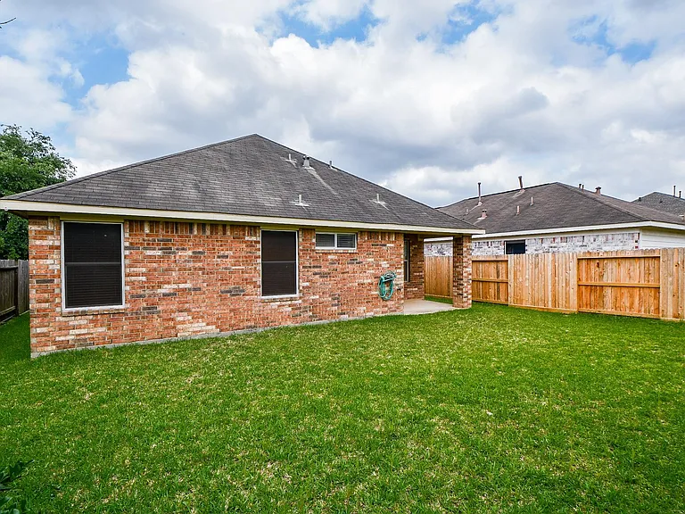 7218 Fox Hall Ln — Photo 21