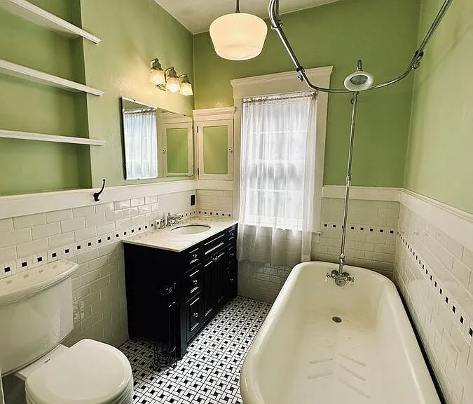 588 Marsh Ave — Photo 15