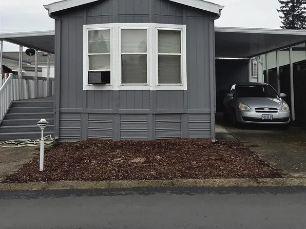 4940 Sunnyside Rd SE Unit B8, Salem, OR 97302