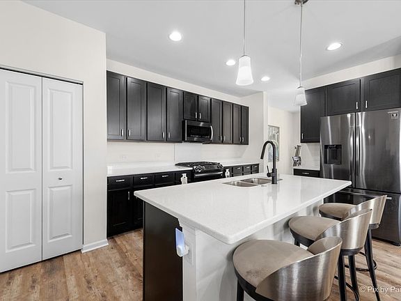 5th image of 3770 Westbury Ct