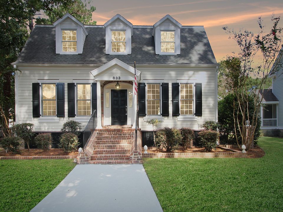 1st image of 833 Tupelo Bay Dr