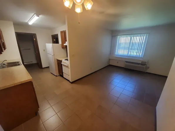 1709 La Crescent St APT 118, La Crosse, WI 54603