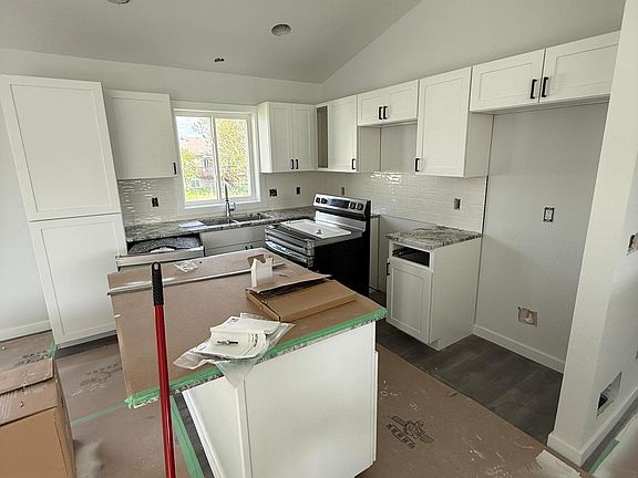 3rd image of 1106 Prairie Ridge Ln