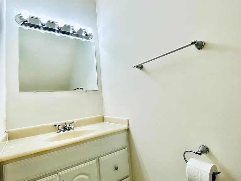 10690 High Beam Ct — Photo 12