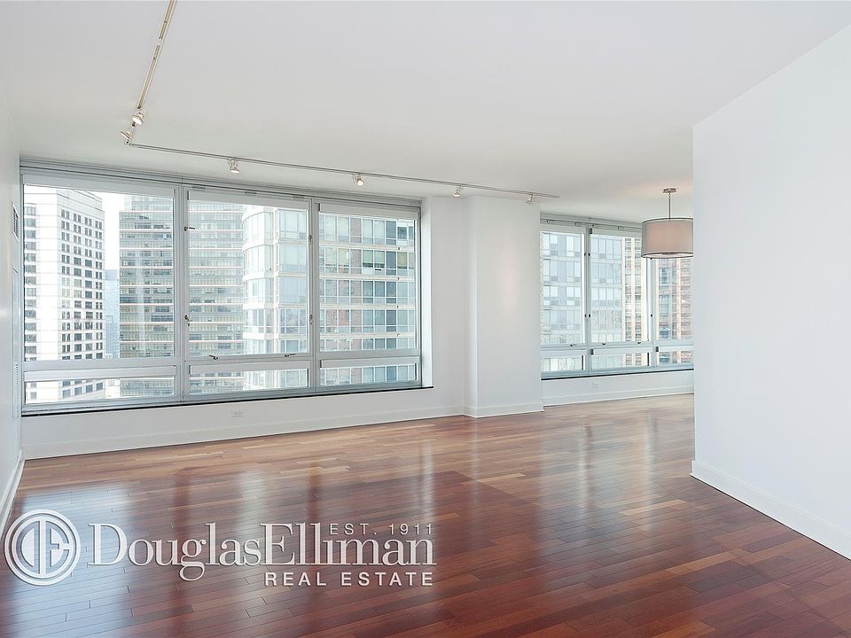 1st image of 150 Columbus Ave APT 21A