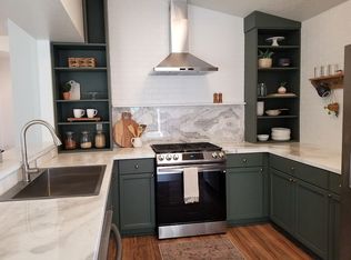 29516 Crossland Dr, Zephyrhills, FL 33543