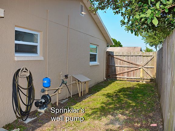 4th image of 2441 Mondale Ct