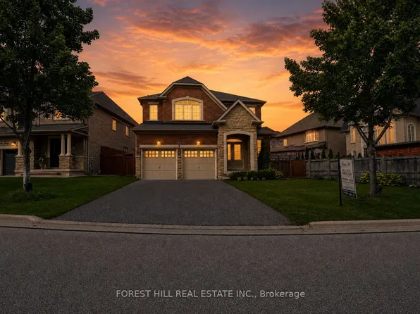 22 McCombe Ln, Vaughan, ON L6A 4G2