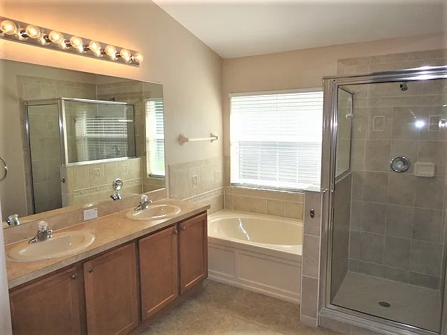 3213 Dunstable Dr — Photo 12