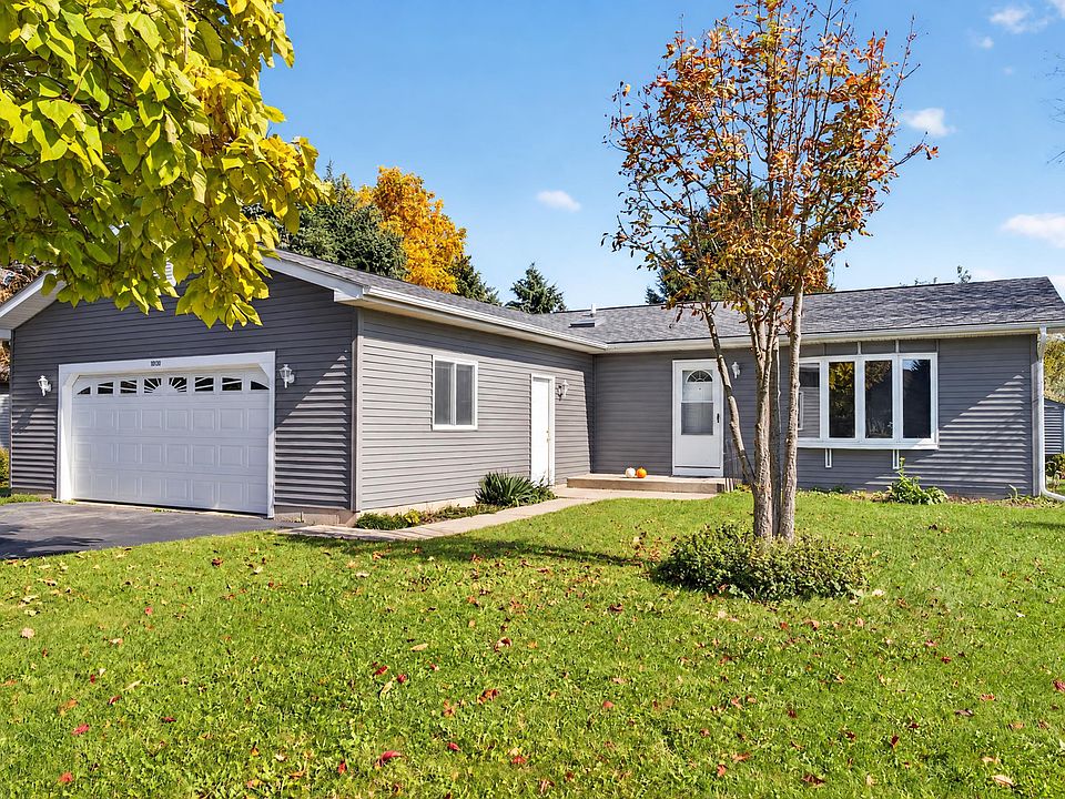 1st image of 10210 Sharon Ln