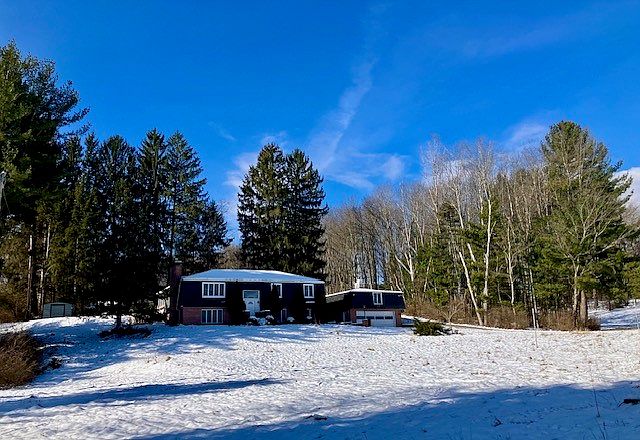 1st image of 219 Meadow Dr