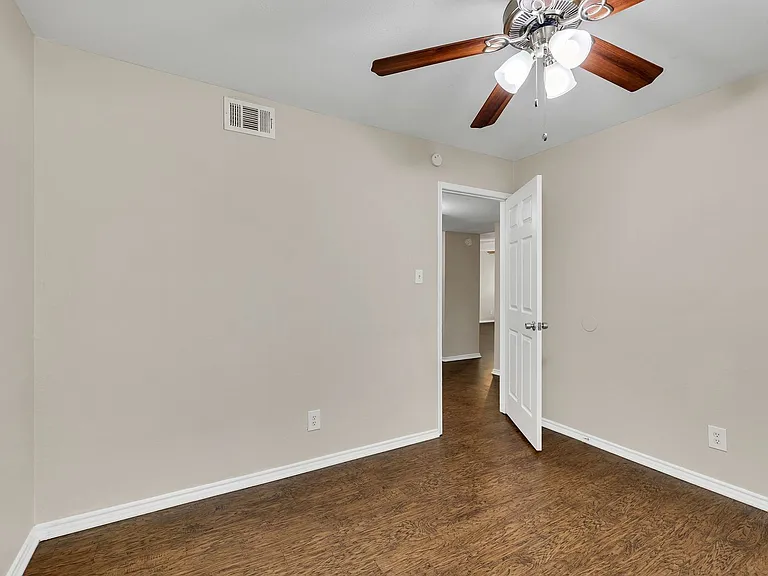 5033 Winder Ct — Photo 23