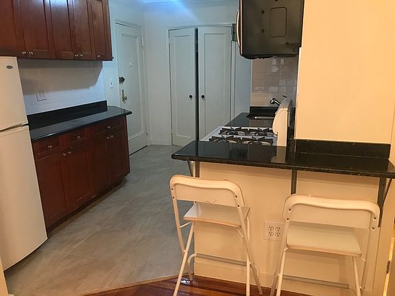 4th image of 41-09 41st St #2A