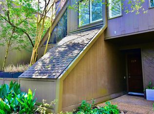 229 Litchfield Ln, Houston, TX 77024