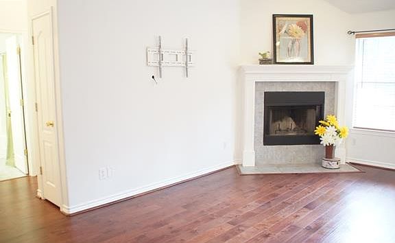 4th image of 103 Mahina Ct