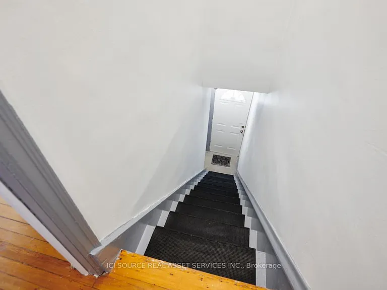 113 Fairmont Ave — Photo 23