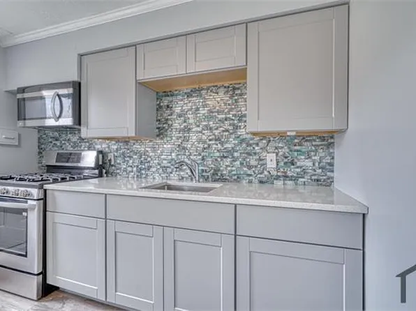 2236 Searles Rd, Baltimore, MD 21222