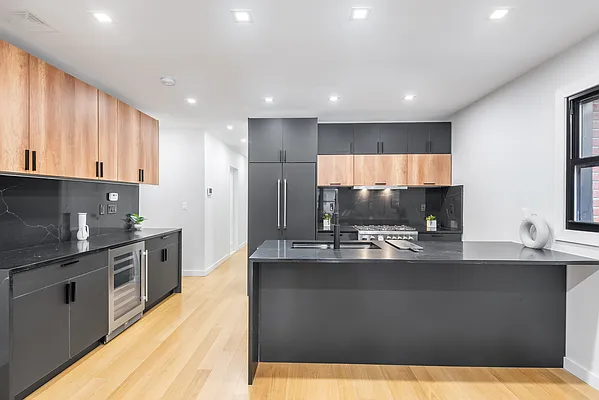 Sold by Corcoran | media 10