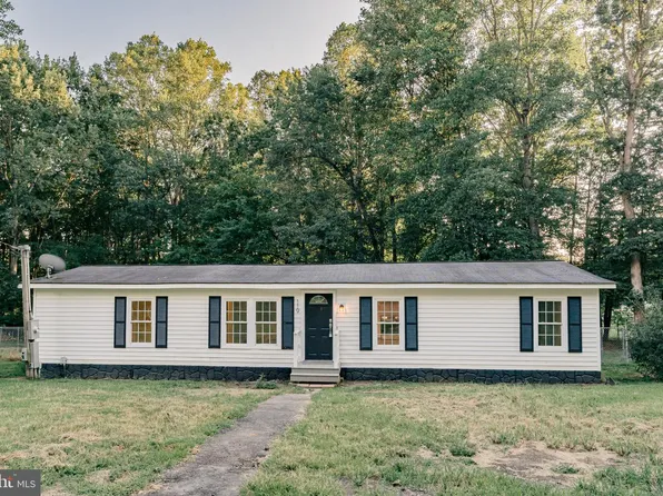 119 Deane Rd, Louisa, VA 23093