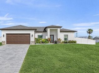 1901 NW 3rd St, Cape Coral, FL 33993