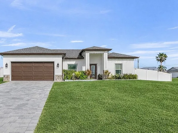 1901 NW 3rd St, Cape Coral, FL 33993