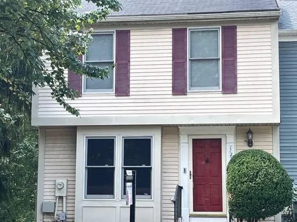 11223 Westport Dr, Bowie, MD 20720