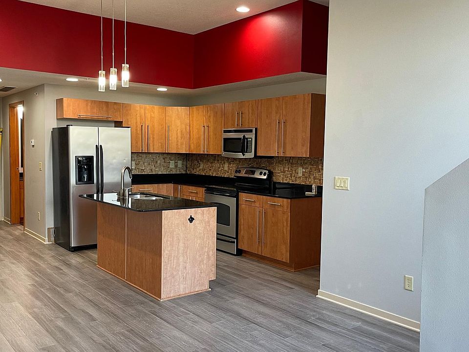Kitchen / living room space