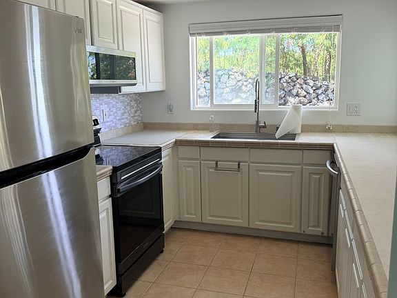 4th image of 77-160 Queen Kalama Ave
