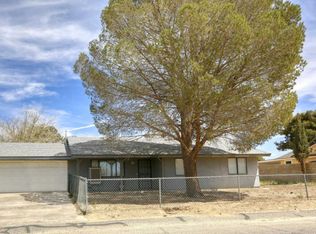 40616 174th St E, Lake Los Angeles, CA 93535