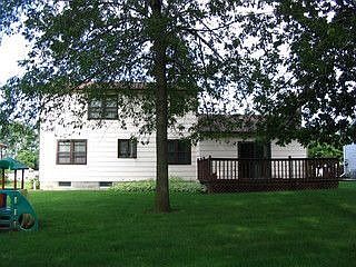 2nd image of 13 Foxshire Ln
