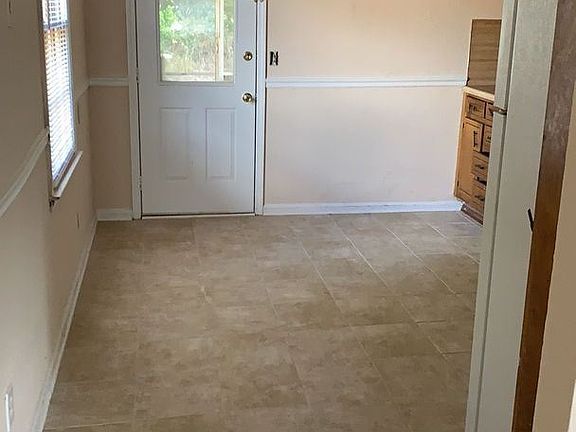 2nd image of 213 Scarlet Way
