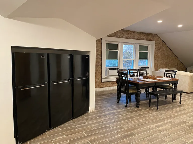 2630 W Burnett Ave #8 — Photo 23
