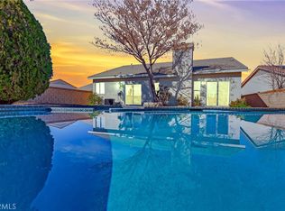 1732 W Holguin St, Lancaster, CA 93534