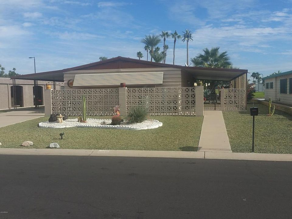 1st image of 25823 S Country Club Dr