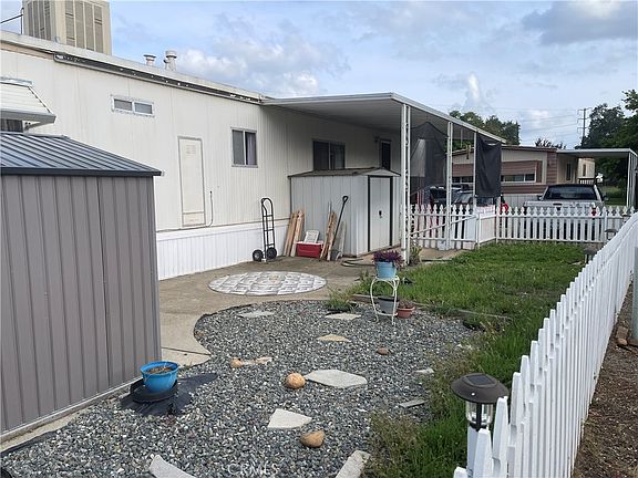 3rd image of 12 Fir Loop Cir #12