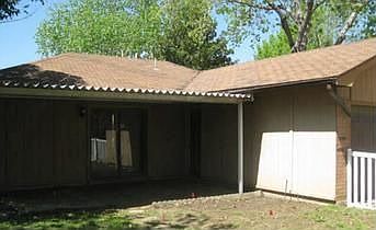 4th image of 2748 E Wentwood Dr
