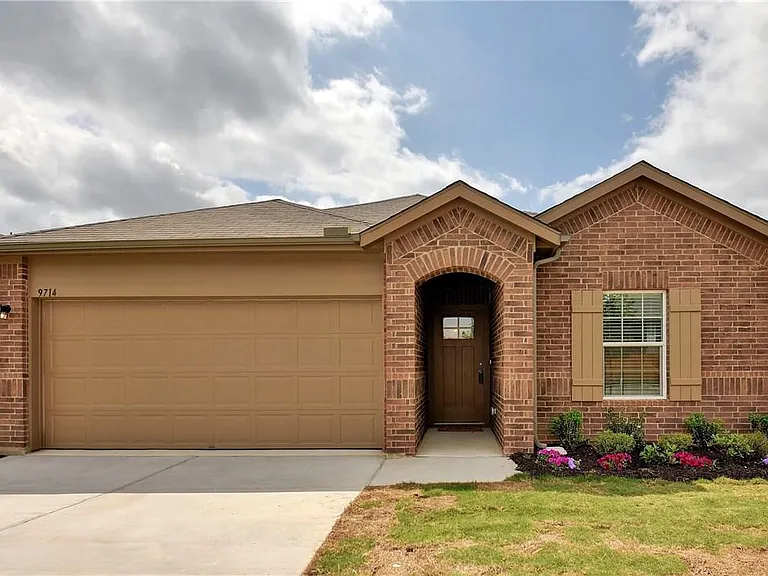 9714 Baden Ln — Photo 31