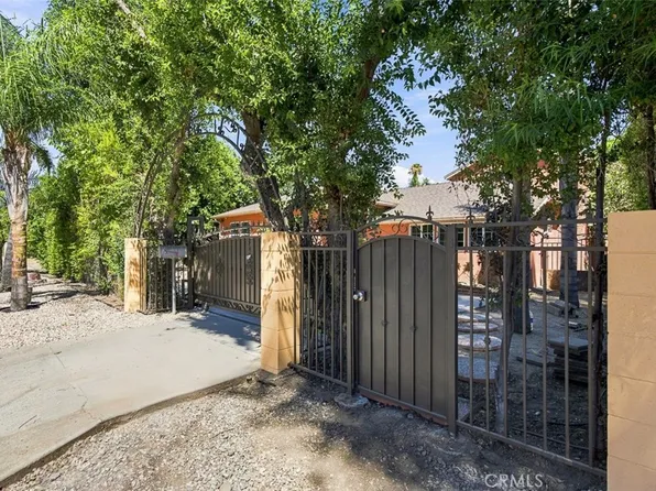 8320 Oakdale Ave, Winnetka, CA 91306