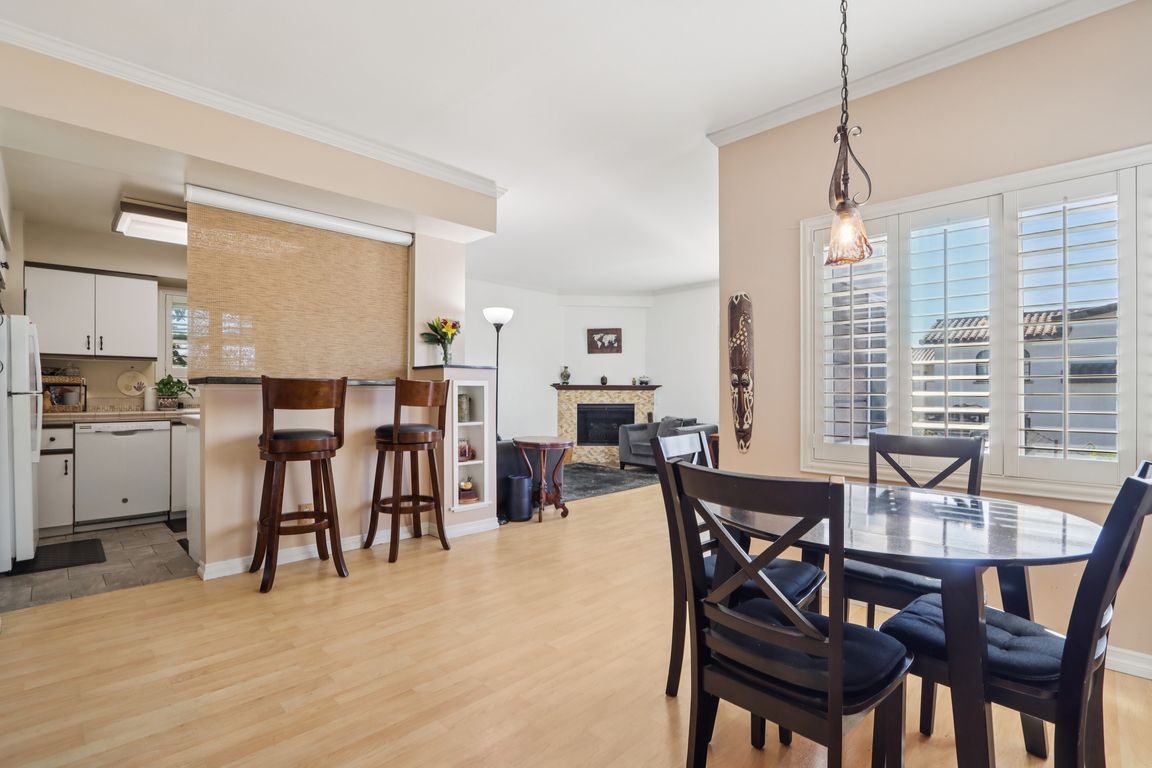 next background image