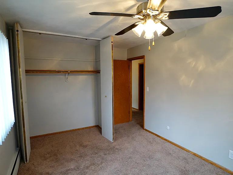 Como Lake Estates — Photo 14