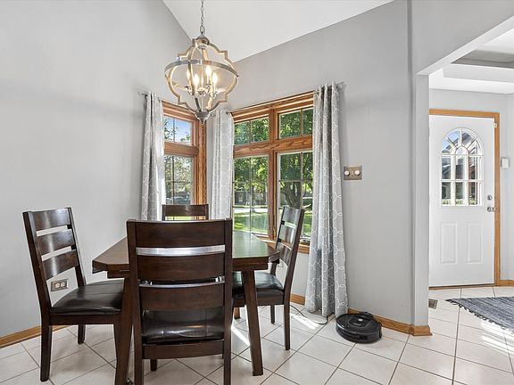 4th image of 7116 168th St