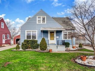 94 McConkey Dr, Buffalo, NY 14223