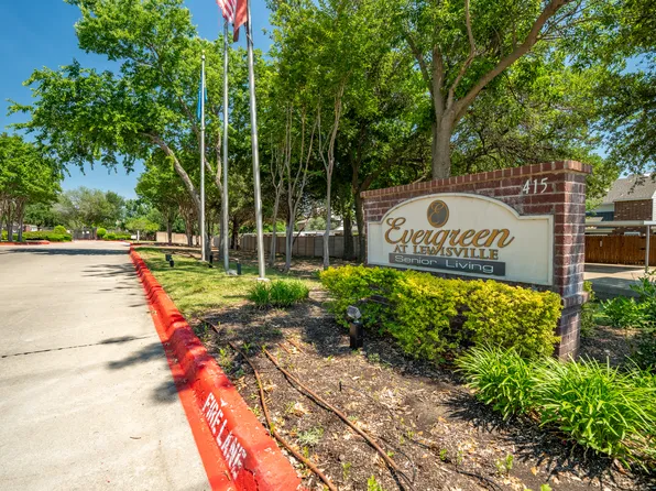 Lewisville Green