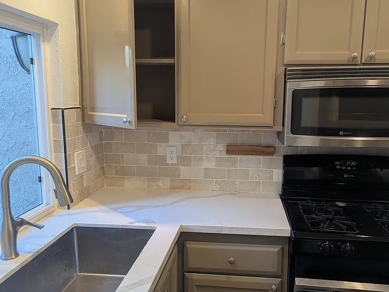 44 Kazan St — Photo 16