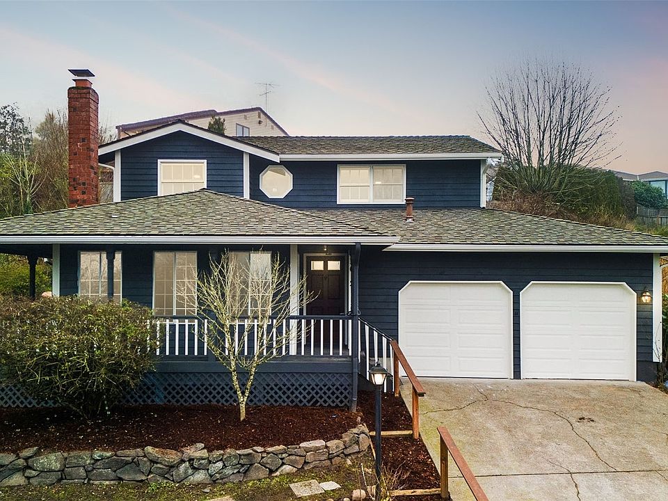 1st image of 3612 Nassau Avenue NE