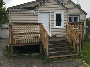 4806 Hughes Rd, Lansing, MI 48910