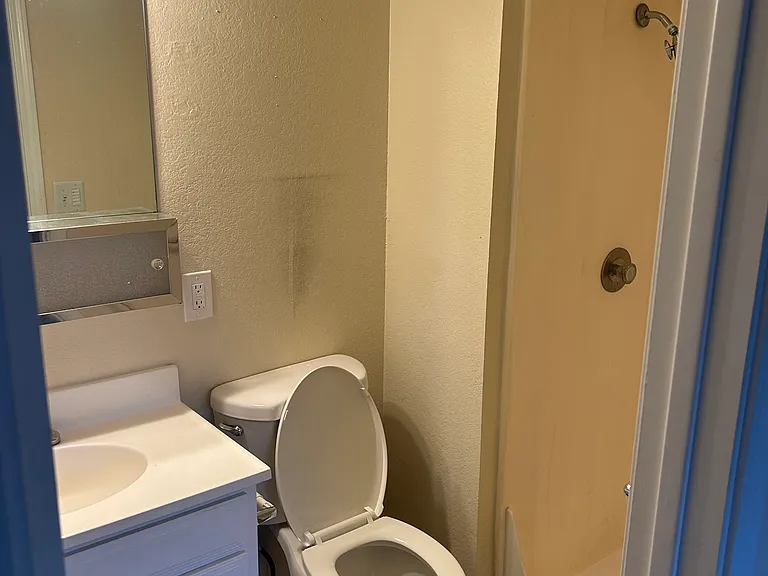 2705 Woodridge Ct #1 — Photo 3