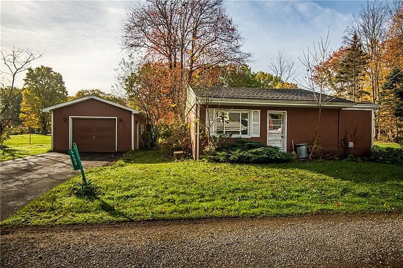 1st image of 4459 Forest Dr