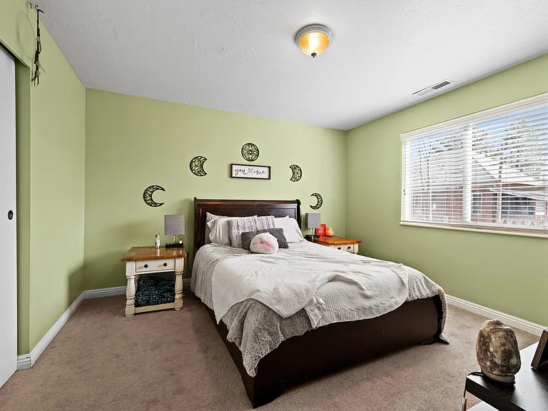 1028 S West Temple — Photo 7