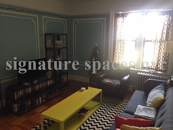 4th image of 2835 41st St APT D5